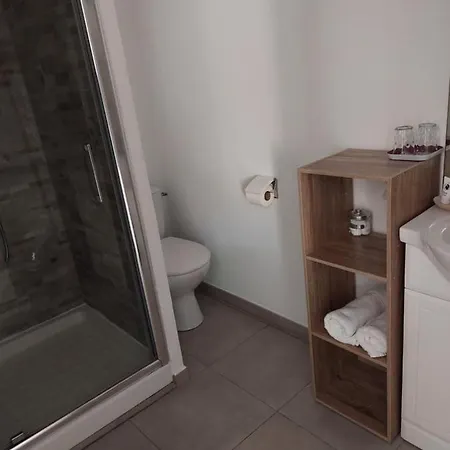 Casa Petra Konukevi Corte (Corsica)